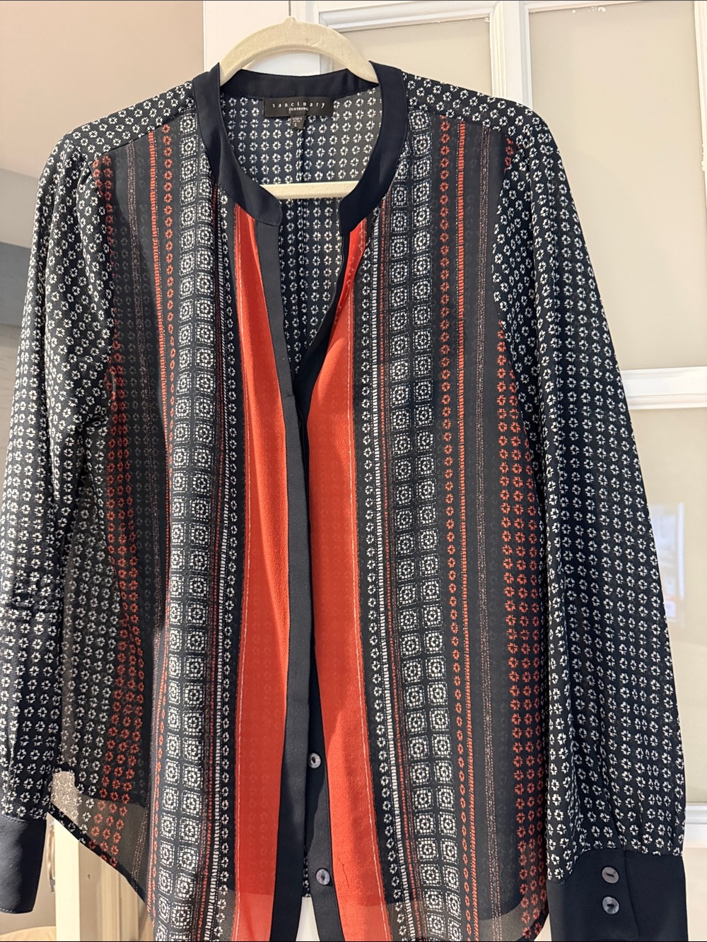 Sanctuary Navy and White Geometric Open Blouse